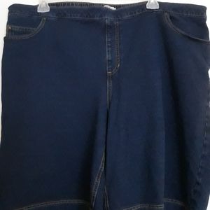 Catherines size 26/28w shorts